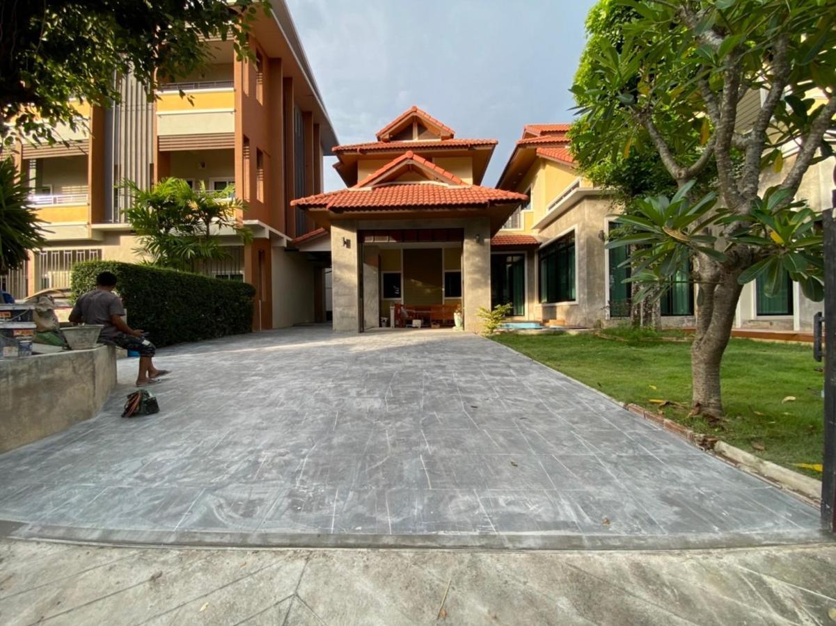 Preme House Boutique Villa San Sai Exterior photo